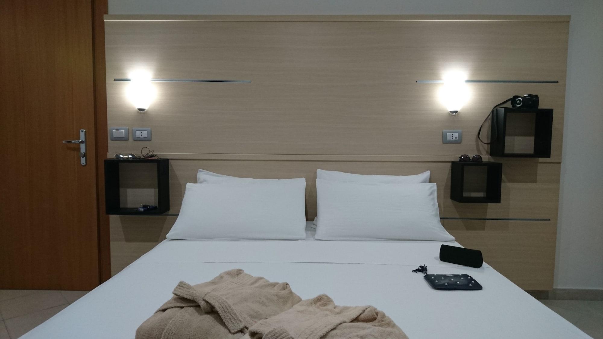 Hotel Centrale Szirakúza Kültér fotó