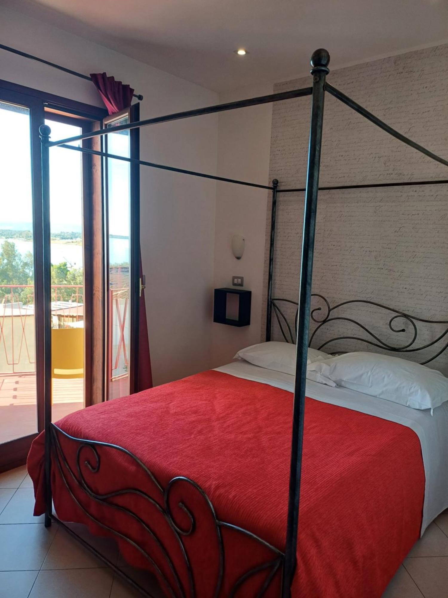 Hotel Centrale Szirakúza Kültér fotó