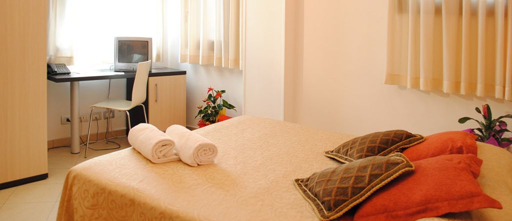 Hotel Centrale Szirakúza Kültér fotó