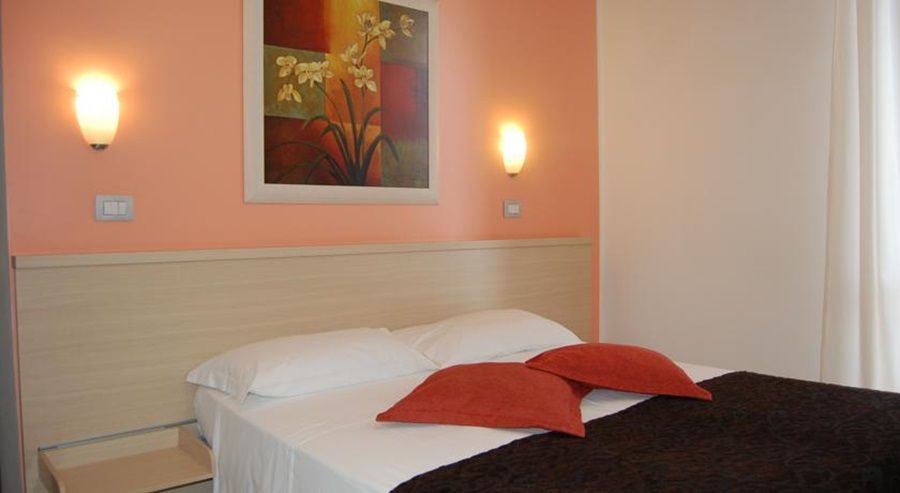 Hotel Centrale Szirakúza Kültér fotó