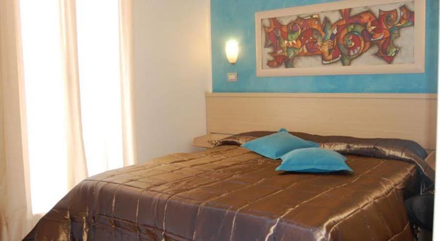 Hotel Centrale Szirakúza Kültér fotó